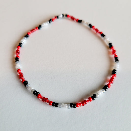 Queen of Hearts Stretch Bracelet
