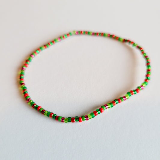 Holly & Berries Stretch Bracelet